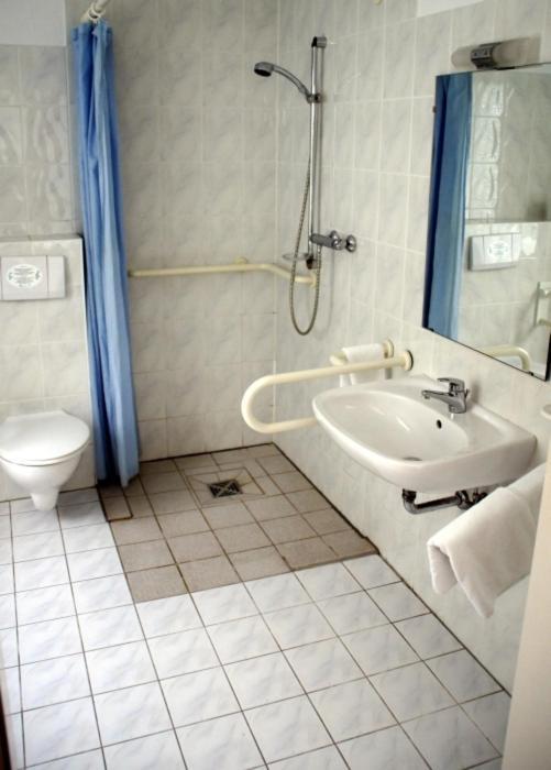 Landhotel Pagram-Frankfurt/Oder Frankfurt an der Oder Zimmer foto