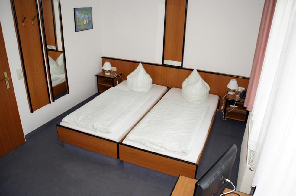 Landhotel Pagram-Frankfurt/Oder Frankfurt an der Oder Zimmer foto